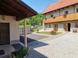 Holiday Home Deer Grove, casa de temporada em Generalski Stol