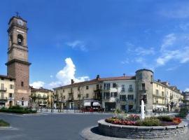 CASA VACANZA GIAVENO - 8 KM Sacra di San Michele, hotel v destinácii Giaveno