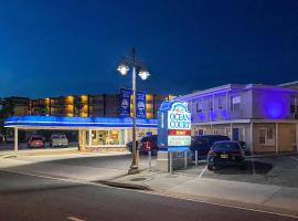 Ocean Court Beachfront Hotel, motel en Daytona Beach