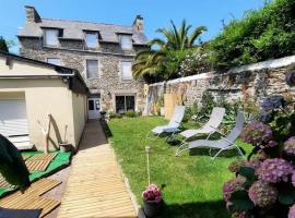 LE COCON de MATIGNON Gîte 4 étoiles 5 kms mer, hotel in Matignon