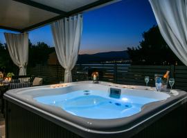 Luxury Apartment Hajdi, hotel di Trogir