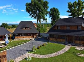 Casutele Bunicii, hotel em Ocna Şugatag