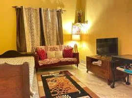 Laketown Vintage Villa, a 2 room Holiday Home