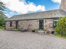 The Garden Cottage, holiday rental in Doune