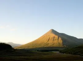 Crianlarich Youth Hostel、クリアンラリッチのバンガロー