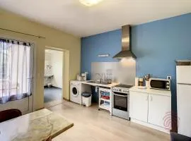 Appartement F2 climatisé avec terrasse et parking, proche des Thermes et du centre - Lamalou les Bains - FR-1-451-164