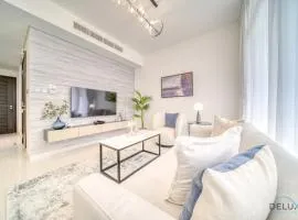 Cheerful 3BR Townhouse at DAMAC Hills 2, Dubailand by Deluxe Holiday Homes