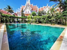 Ayodhaya Palace Beach Resort-Family run -SHA Plus certified, medencével rendelkező hotel az Aunang-parton