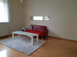 Apartament Paderewski, дешевий готель у місті Олєшніца