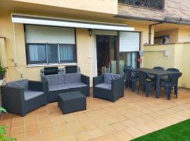 La Tilar, apartamento con gran terraza a 3 km de la playa, günstiges Hotel in Llanes