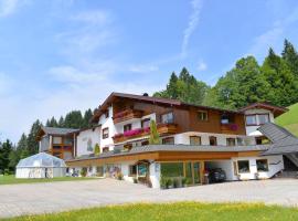 Ferienwohnung Saalbach Fieberbrunn, hotel v destinaci Fieberbrunn