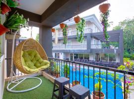 Viesnīca 4bhk Stunning Apartment with Pool 2bhkX2 pilsētā Vecā Goa