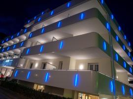 Hotel Salus, hotel in Sabbiadoro, Lignano Sabbiadoro