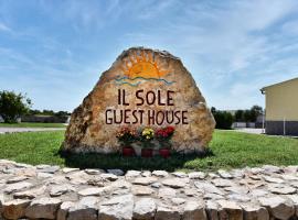 Il Sole Guesthouse, hotel v destinaci Porto Torres
