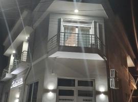 Ajilin Hotel Rooms, accommodation in Korçë