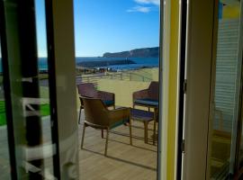 Resort Holidays Nazaré, holiday home in Nazaré