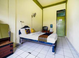 SPOT ON 91064 Wisma Lec Syariah, hotel in Garut