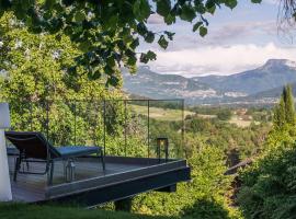 LA Villa Du Lac, cottage in Annecy