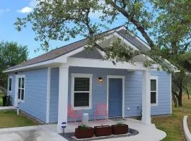 Home at Holiday Beach - Castaway at Misty Oak!