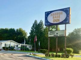Harbor Base Inn, hotel cerca de Aeropuerto de Newport State (Rhode Island) - NPT, 