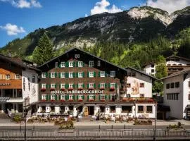 Hotel Tannbergerhof im Zentrum von Lech