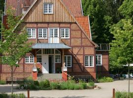 Hotel Waldhof auf Herrenland, hotel en Mölln