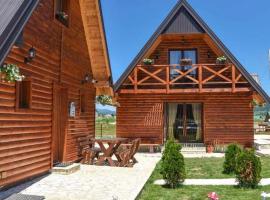 Big bear villas, hotel in Žabljak
