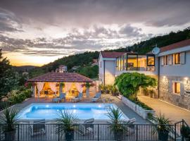 Krolo Villa&Wine, holiday home in Trilj