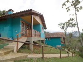Chalés Cerejeira, hotel u blizini znamenitosti 'Planinski vrh Pico das Agulhas Negras' u gradu 'Visconde De Maua'