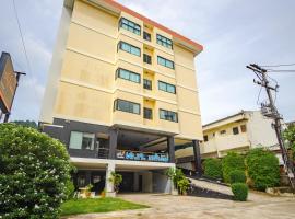 AJ Residence, hotel ve městě Phuket