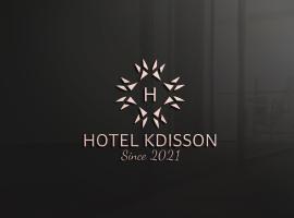 Hotel KDISSON, hotel in Mohaniā