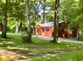 The Applewood Lodge