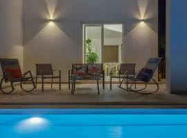 Villa Shamsi - heated pool and beach at 70mt