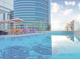 Premier Inn Dubai Barsha Heights, отель в Дубае, рядом находится Аквапарк Aquaventure