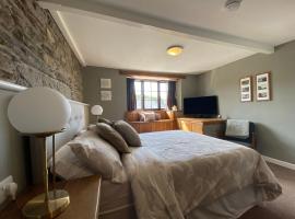 Tom's of Tregaron, B&B in Tregaron