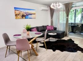 Apartments Relax 3&4, hotell Varnas huviväärsuse Panteon lähedal