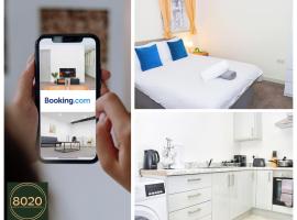Lancing Apartments - Spacious 2 Bed - Sleeps 6 - Burnham Village, vacation rental in Slough