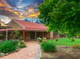 Rocky House Pergola Resort, hotel sa parkingom u gradu Rowland Flat