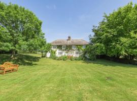 Creaky Cottage, holiday home in Dorchester