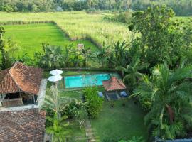 Blue Garden Yogyakarta, casa de hóspedes em Yogyakarta