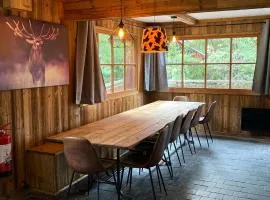 Chalet 6 chambres avec jacuzzi et parking, La Tania - FR-1-513-72