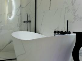 APARTAMENT GRODZKA1, 100 m2 przy przemyskim rynku z widokiem na rynek i panoramę miasta