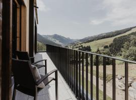 Apartments Landhaus Saalbach, hotel near Bernkogel Sesselbahn, Saalbach Hinterglemm