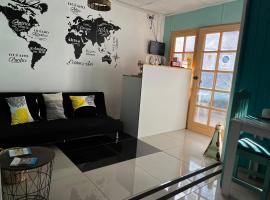 Hostal Avenue, hotel v destinaci La Serena