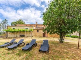 Nice Home In Civitella Marittima With House A Panoramic View, hotel in Civitella Marittima