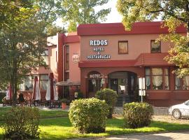 Hotel Restauracja Redos, hotel Nysában