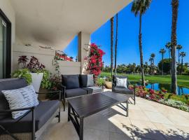 Palm Valley Full Access to Golf, Tennis, and Pickle Ball- Luxury 3 King Beds 3 Full Baths: Palm Desert şehrinde bir villa