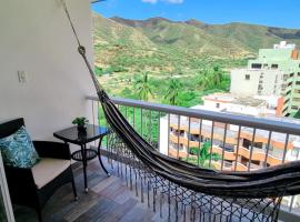 APARTAMENTO CON ACCESO DIRECTO AL MAR RODADERO - By BEDVIAJES、サンタ・マルタのホテル