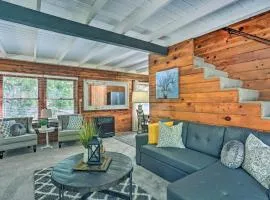 Half-Mi to Shaver Lake Cabin with Wraparound Deck