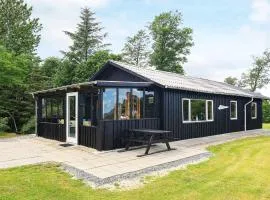 5 person holiday home in Roslev-By Traum